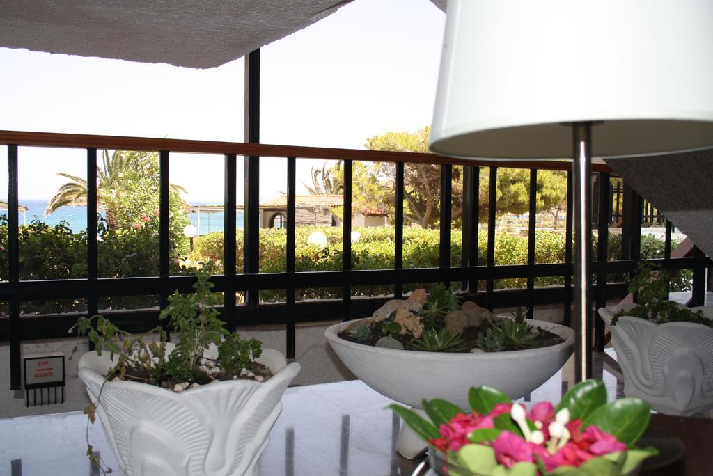 Lymiatis Beach Hotel Karpathos Exteriör bild